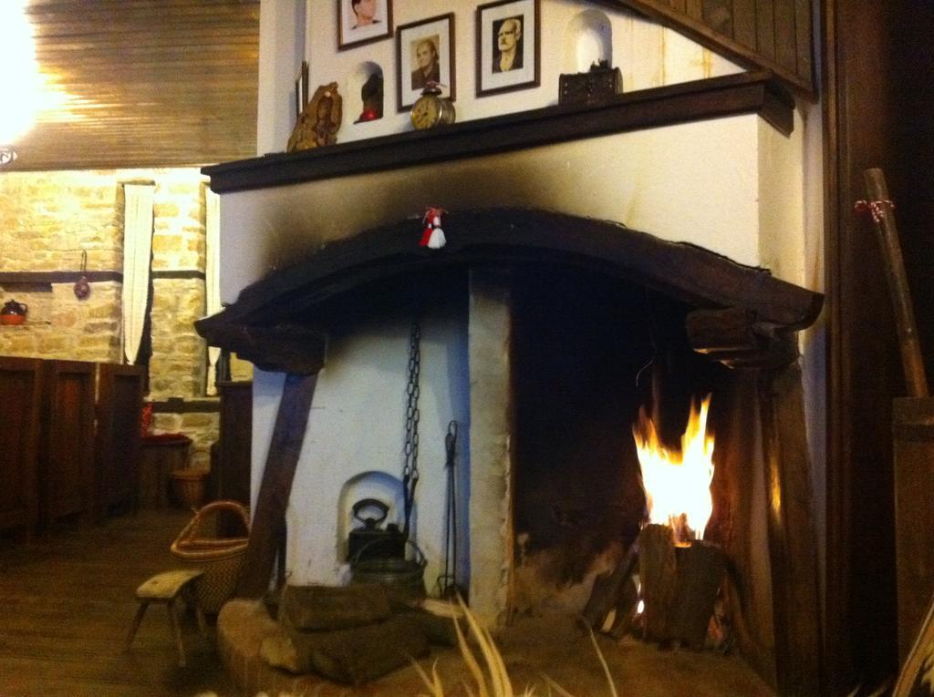 Stefanina Guesthouse Bozhentsi Esterno foto