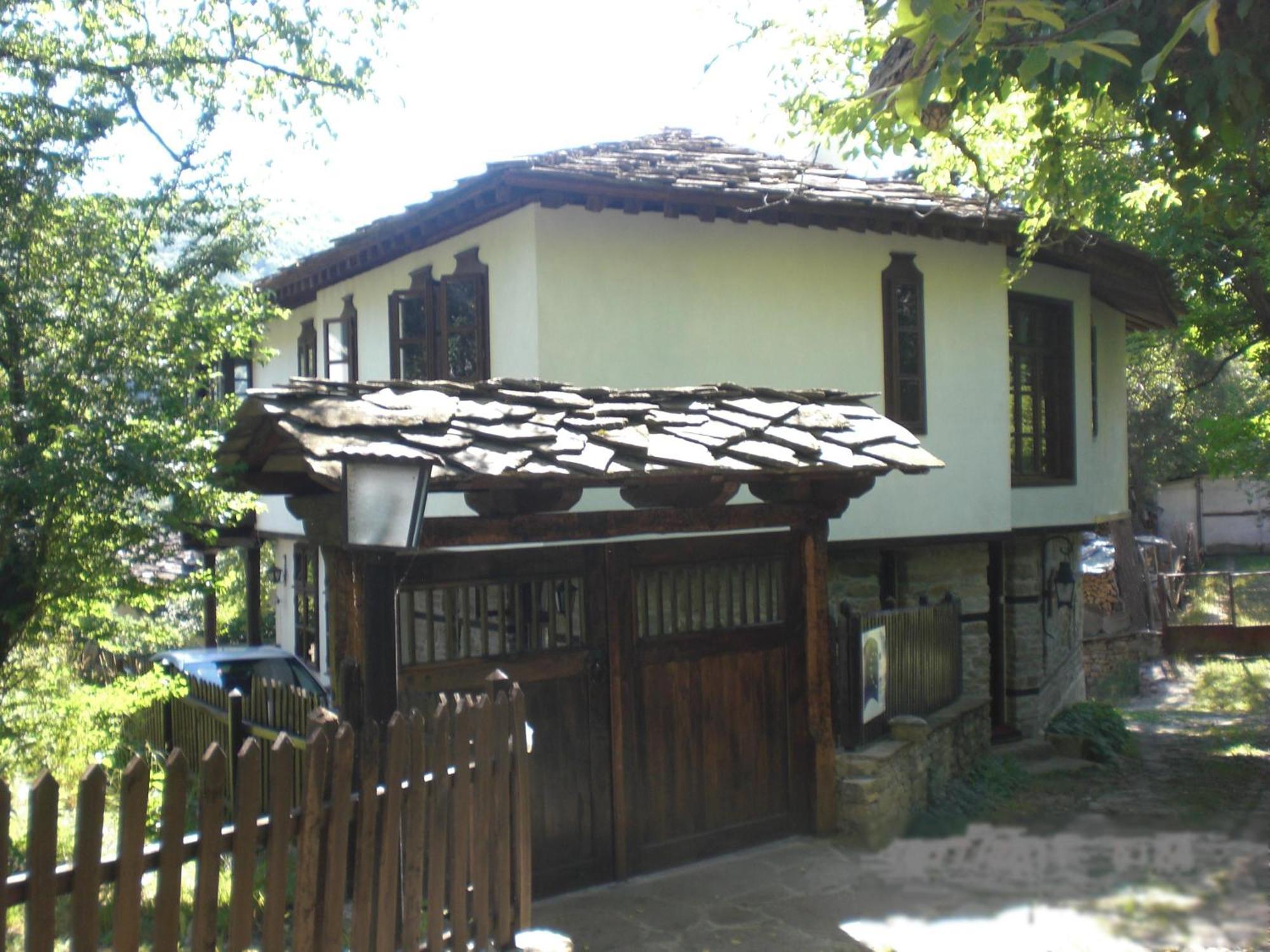 Stefanina Guesthouse Bozhentsi Esterno foto