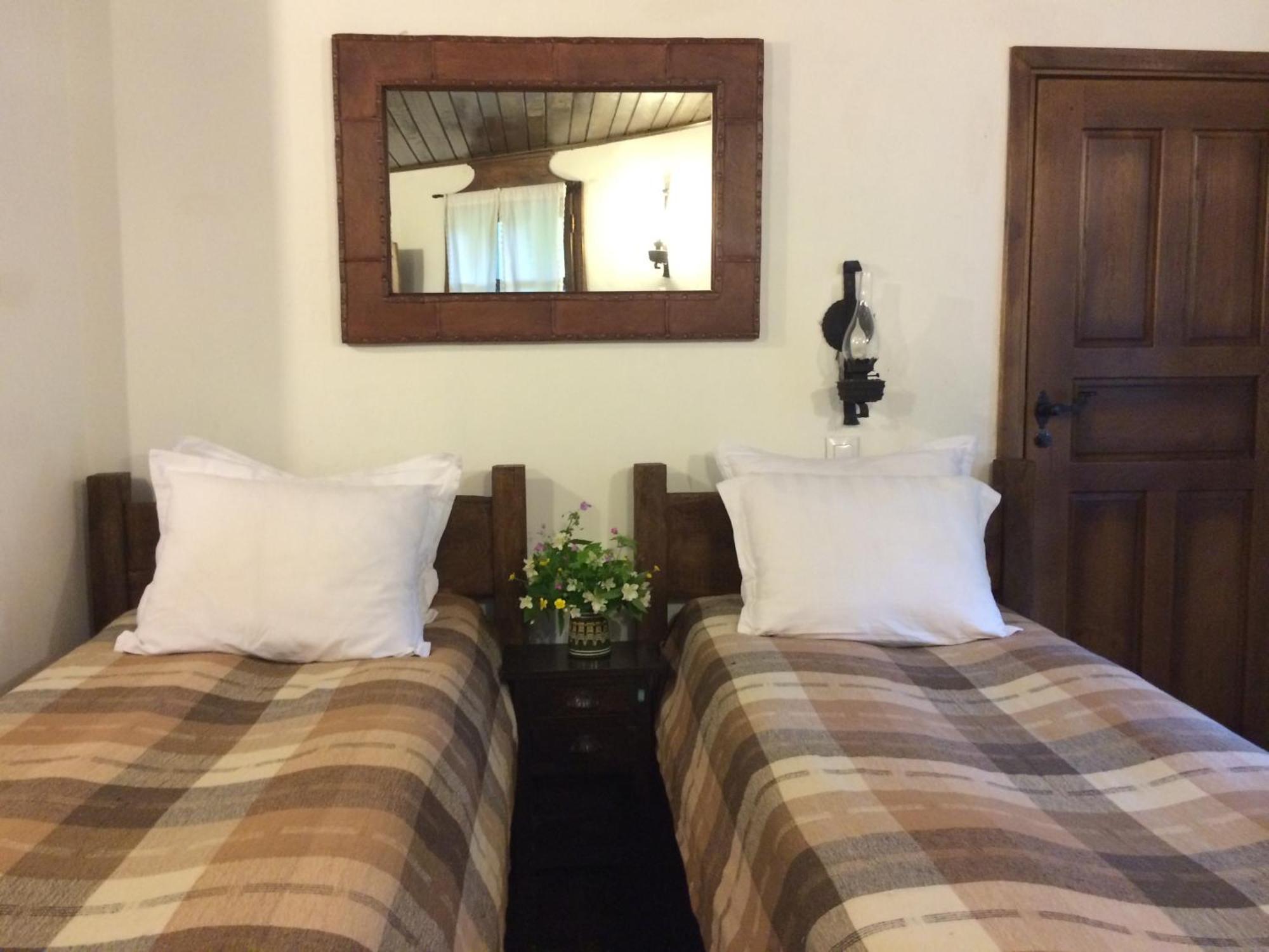Stefanina Guesthouse Bozhentsi Esterno foto