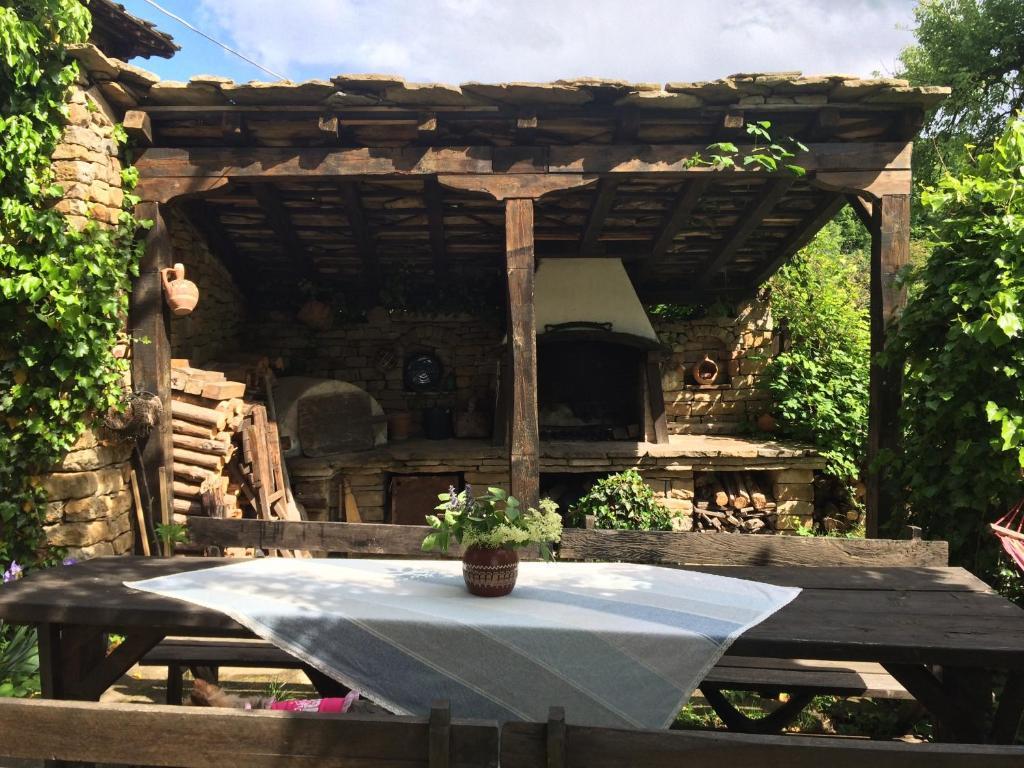 Stefanina Guesthouse Bozhentsi Esterno foto