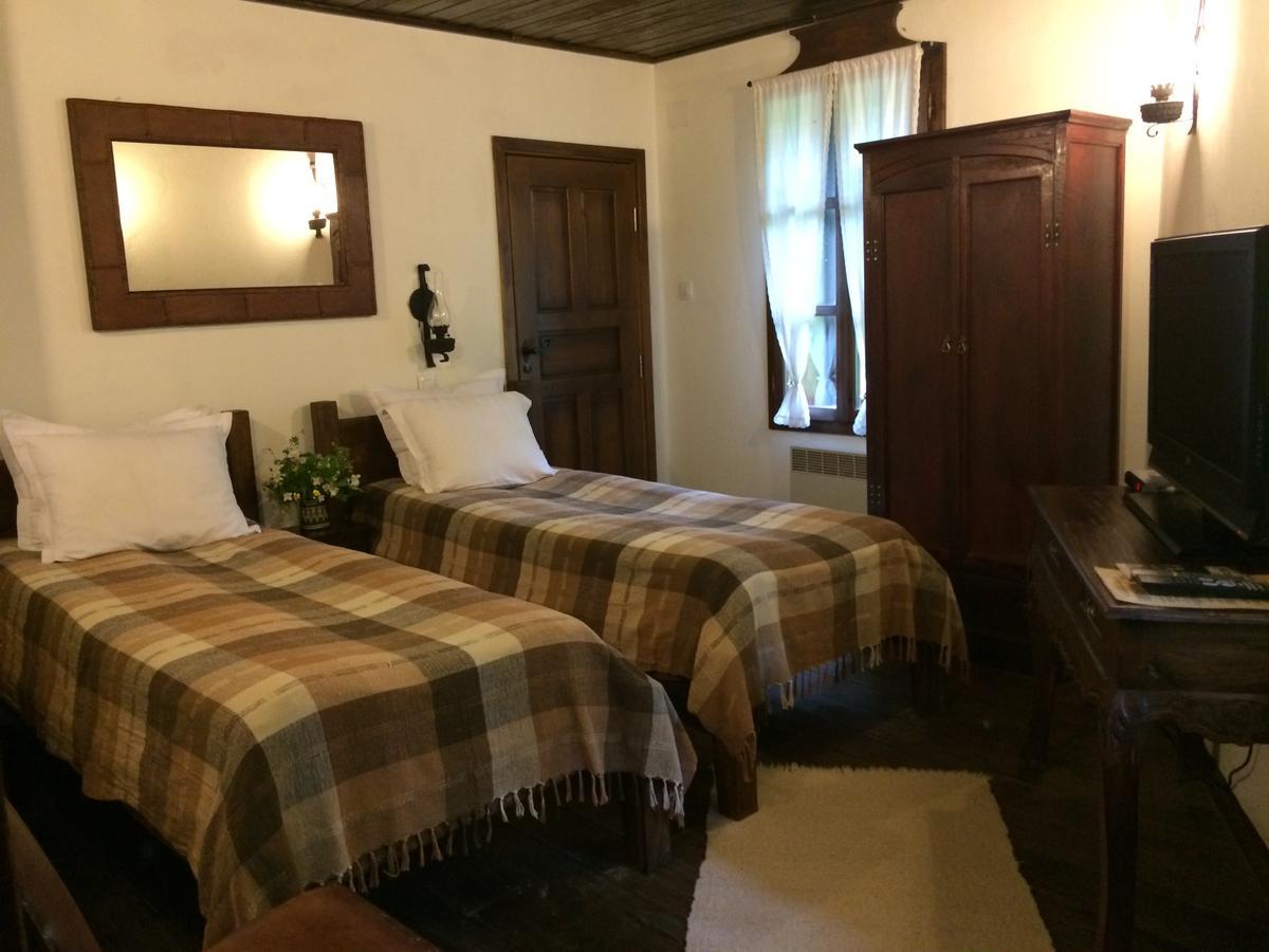 Stefanina Guesthouse Bozhentsi Esterno foto