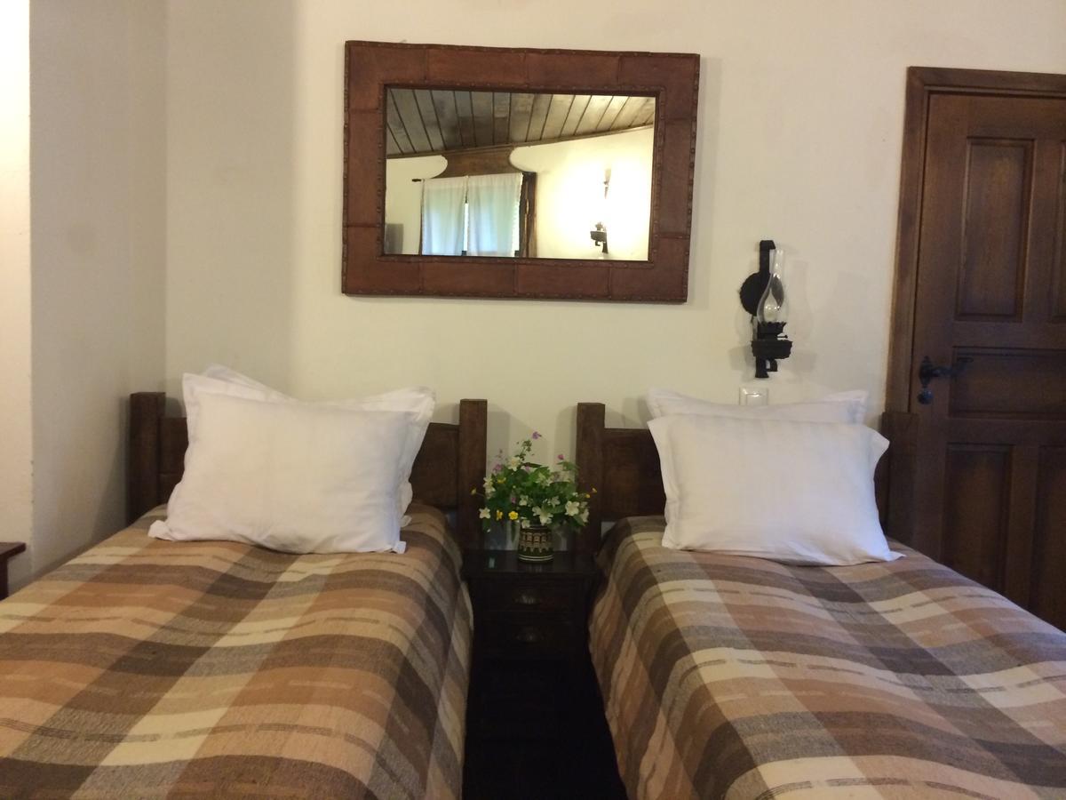 Stefanina Guesthouse Bozhentsi Esterno foto