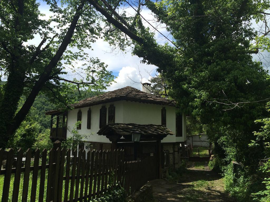 Stefanina Guesthouse Bozhentsi Esterno foto